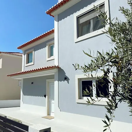 Konukevi Oliva 4*
